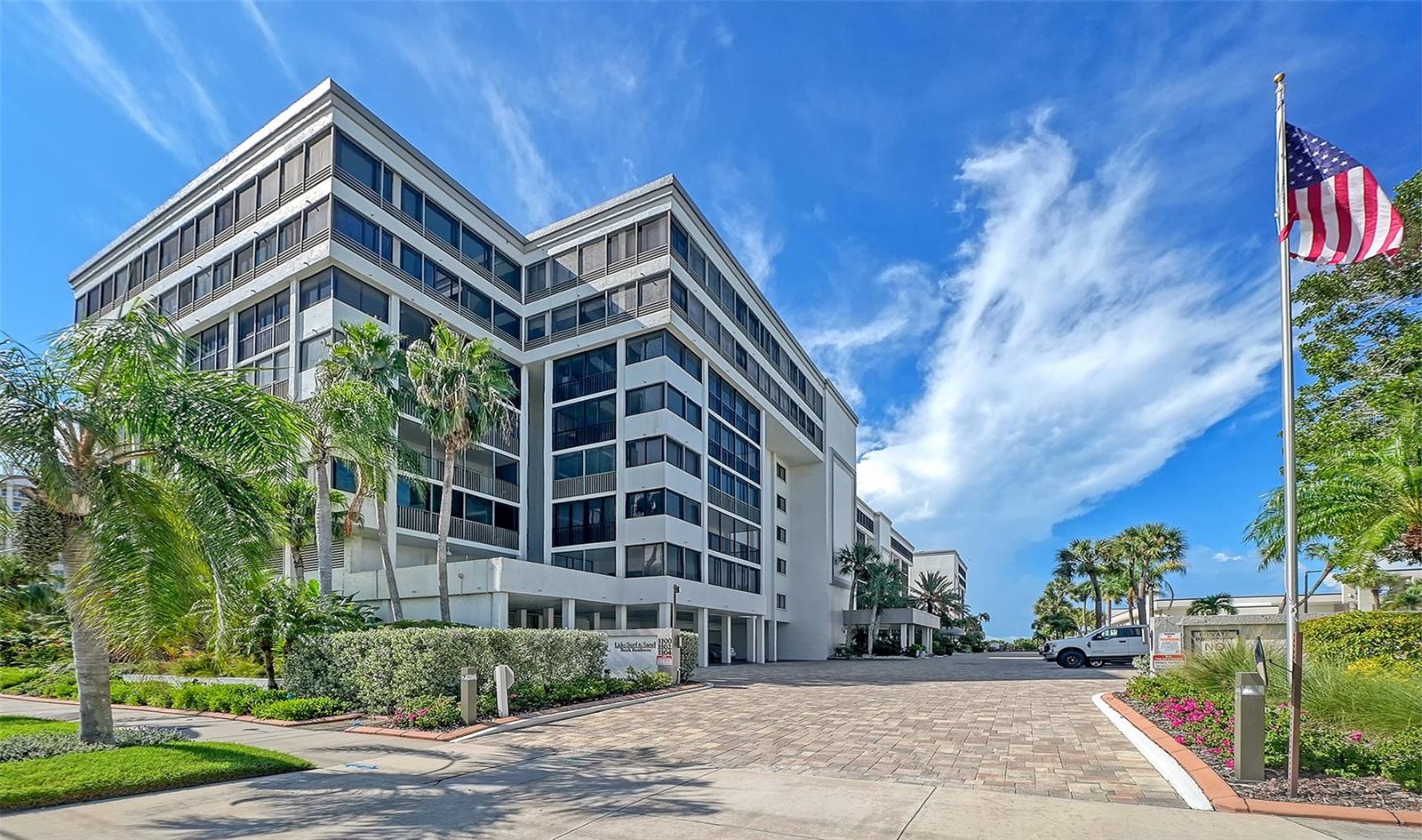 1102 Benjamin Franklin Dr #810 — photo