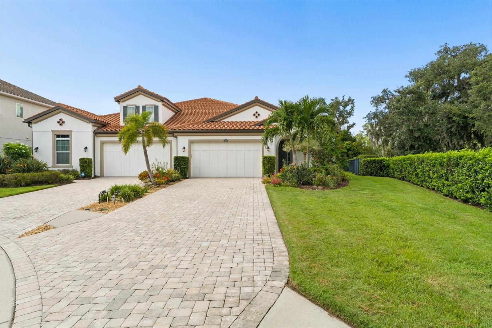 2304 Starwood Ct — photo