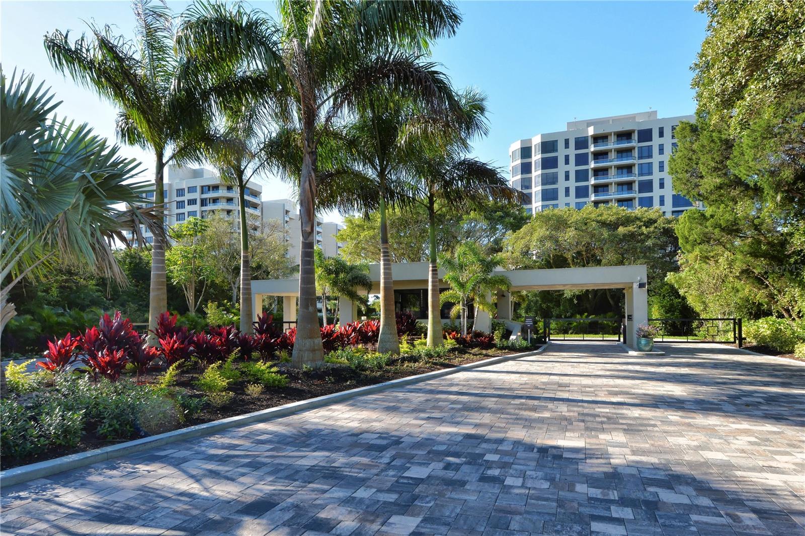 1211 Gulf Of Mexico Dr #302 — photo