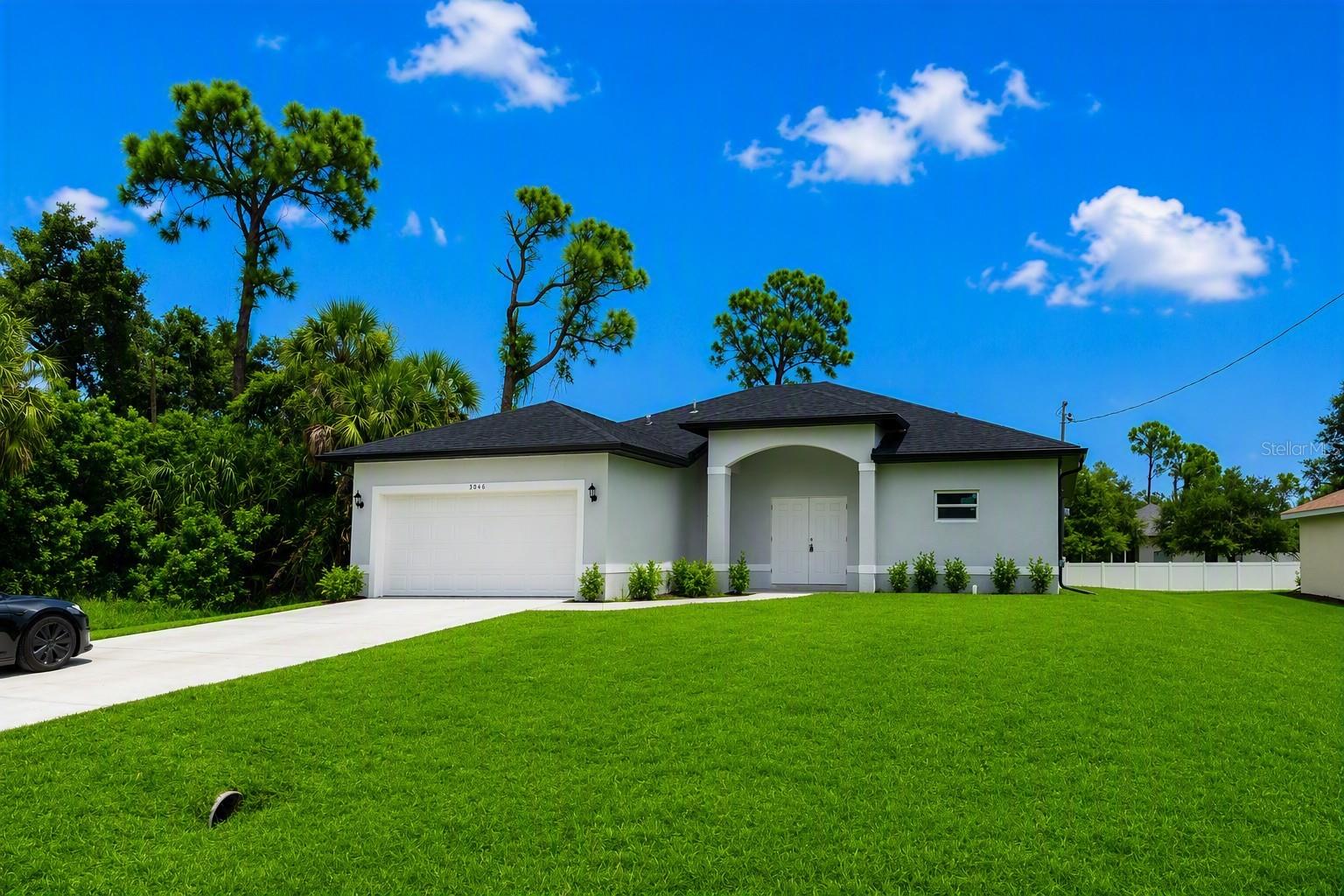 3046 Jeannin Dr — photo