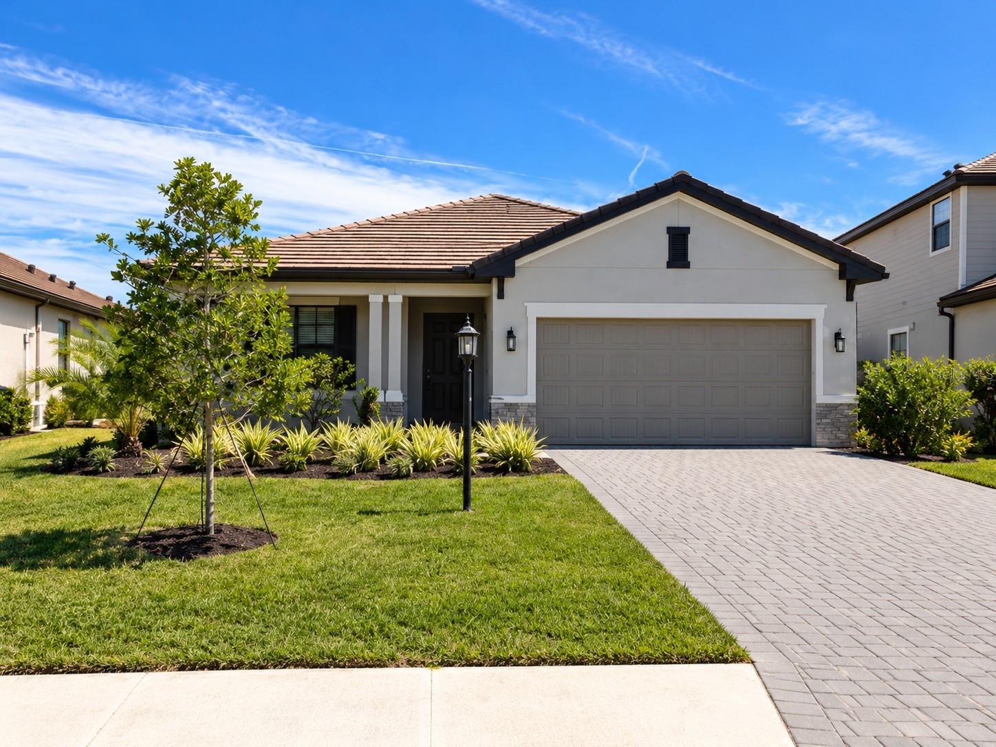 15214 Serene Shores Loop — photo