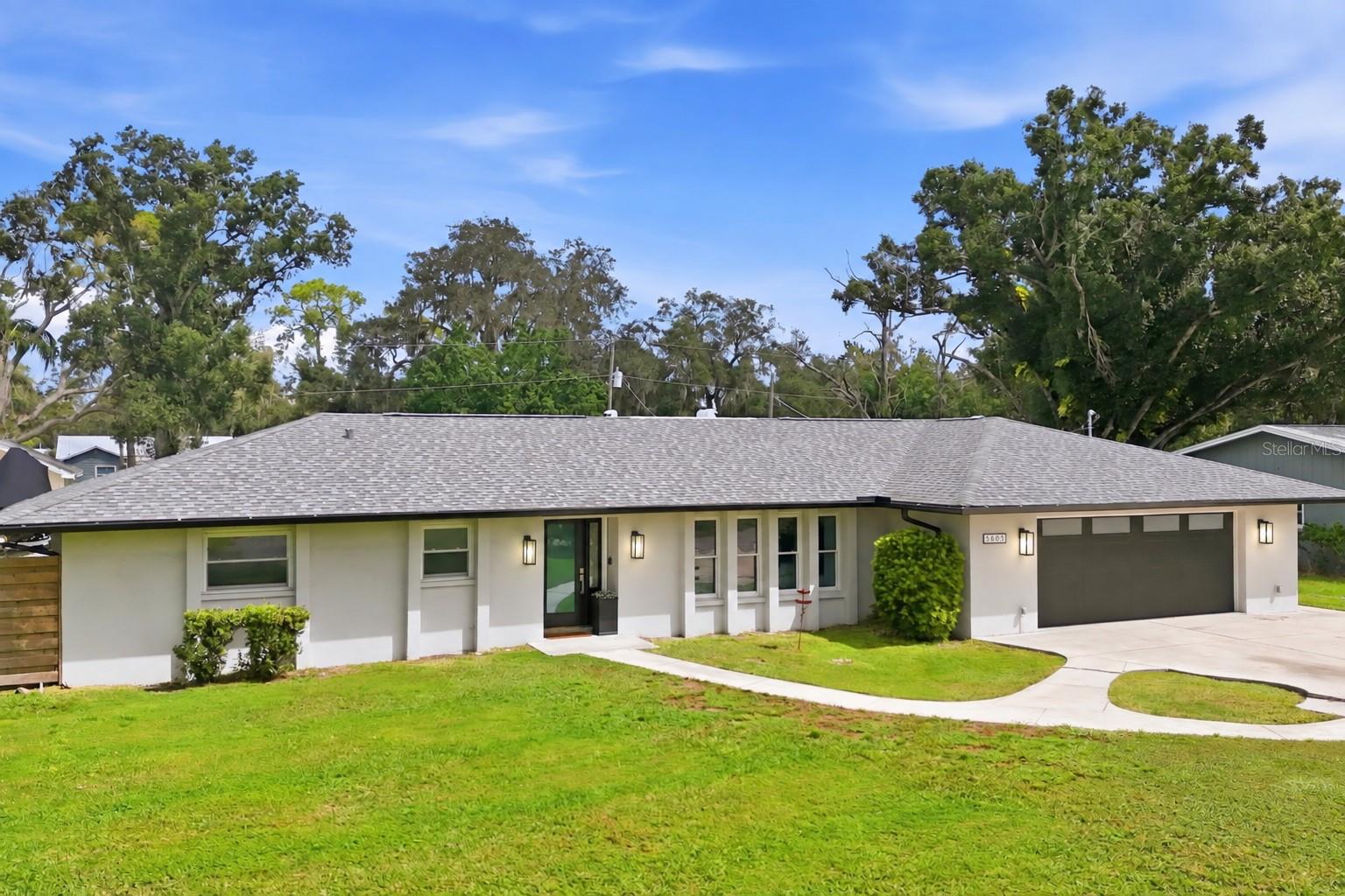 5605 Sawgrass Rd — photo