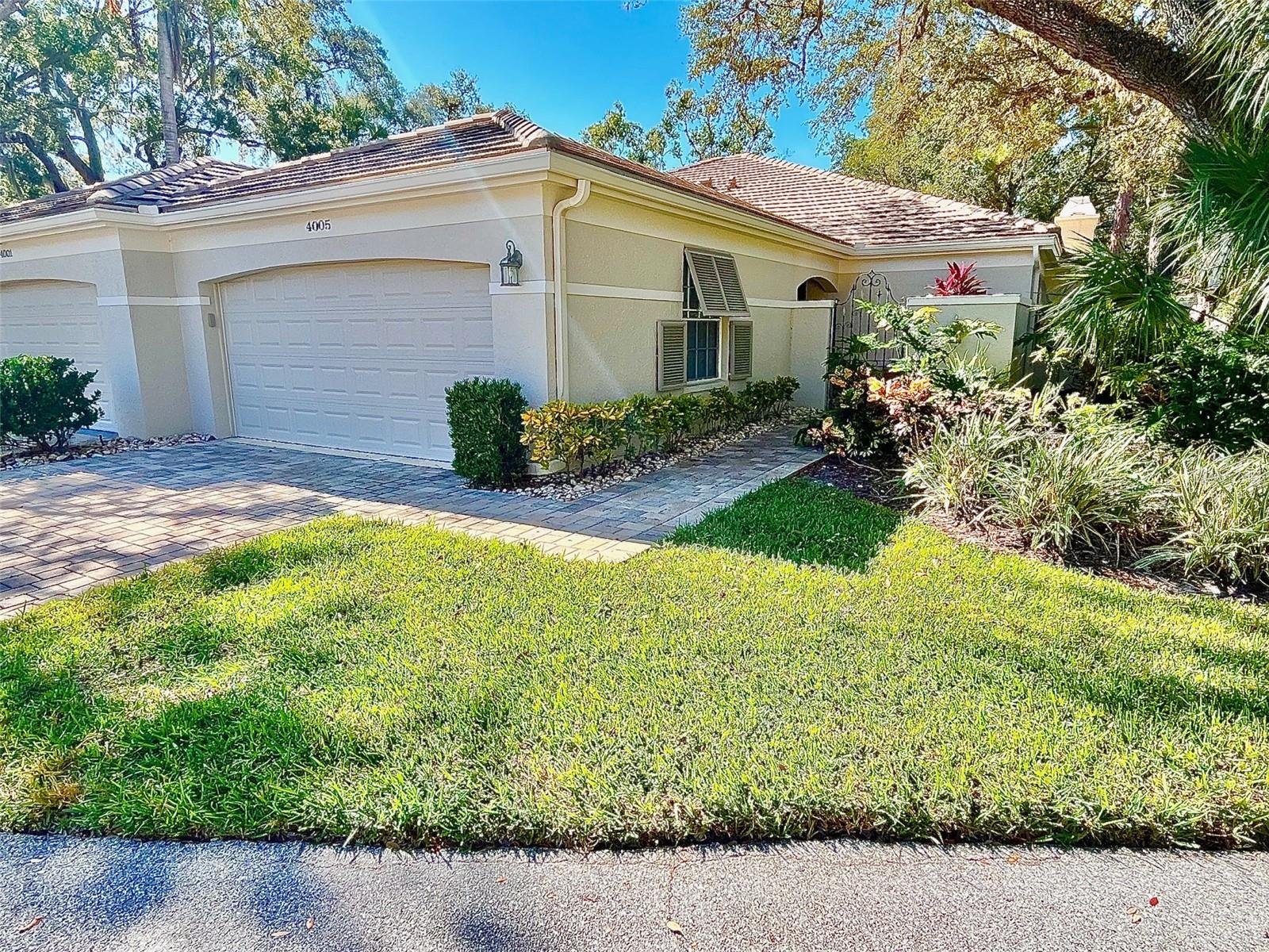 4005 Oakley Greene #19 — photo