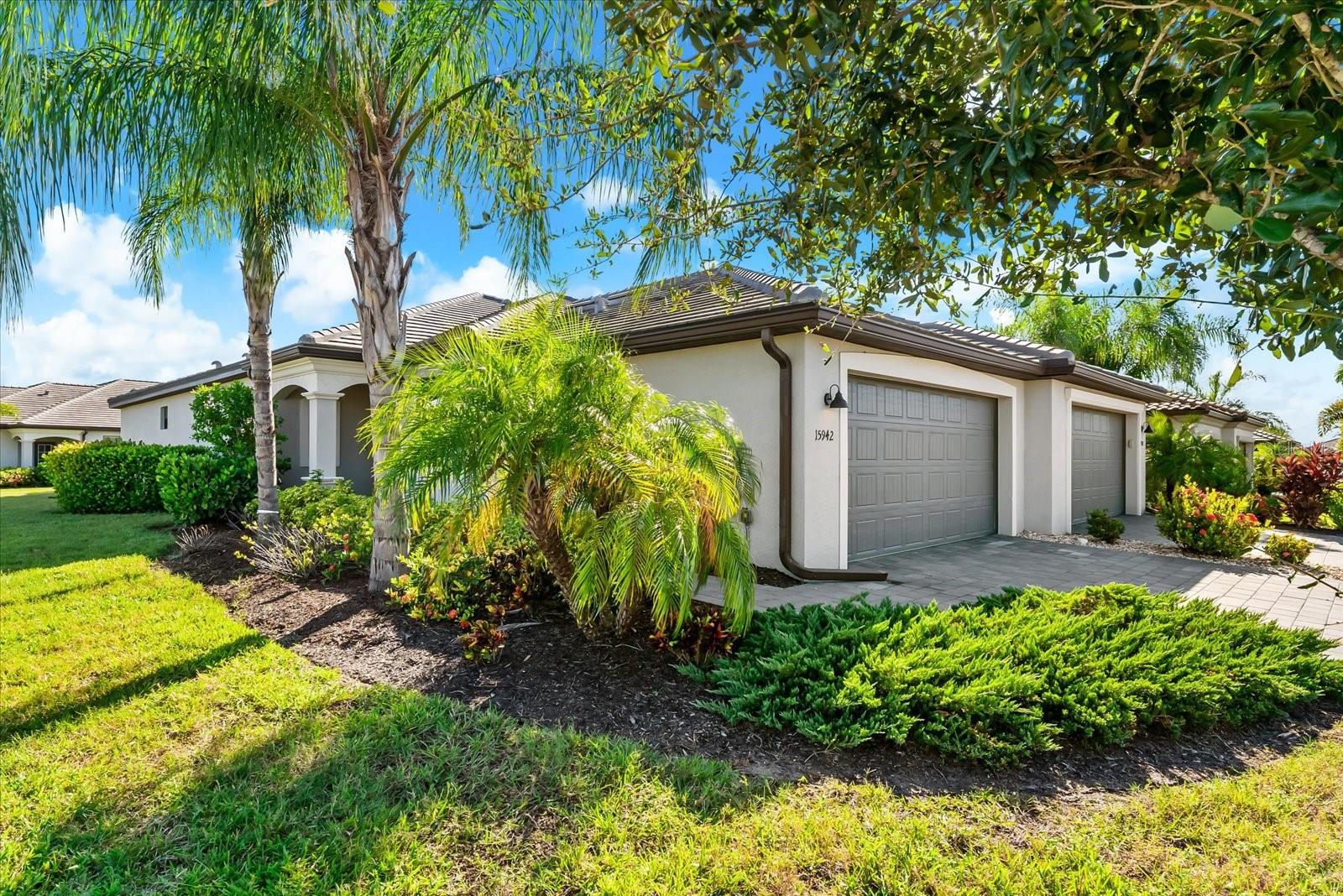 15942 Clear Skies Pl — photo