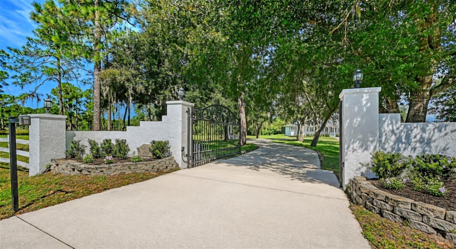 19005 69th Avenue E, Bradenton, FL 34211 — photo 3