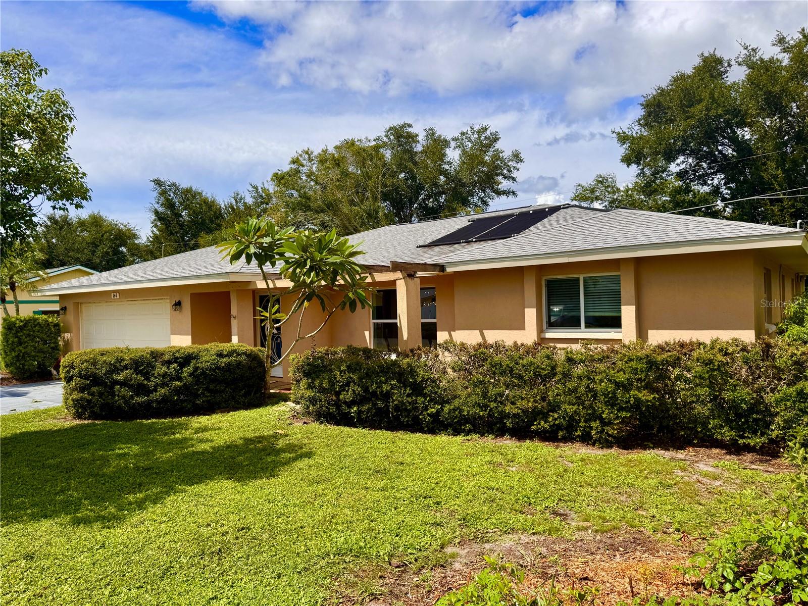 147 Hourglass Dr — photo