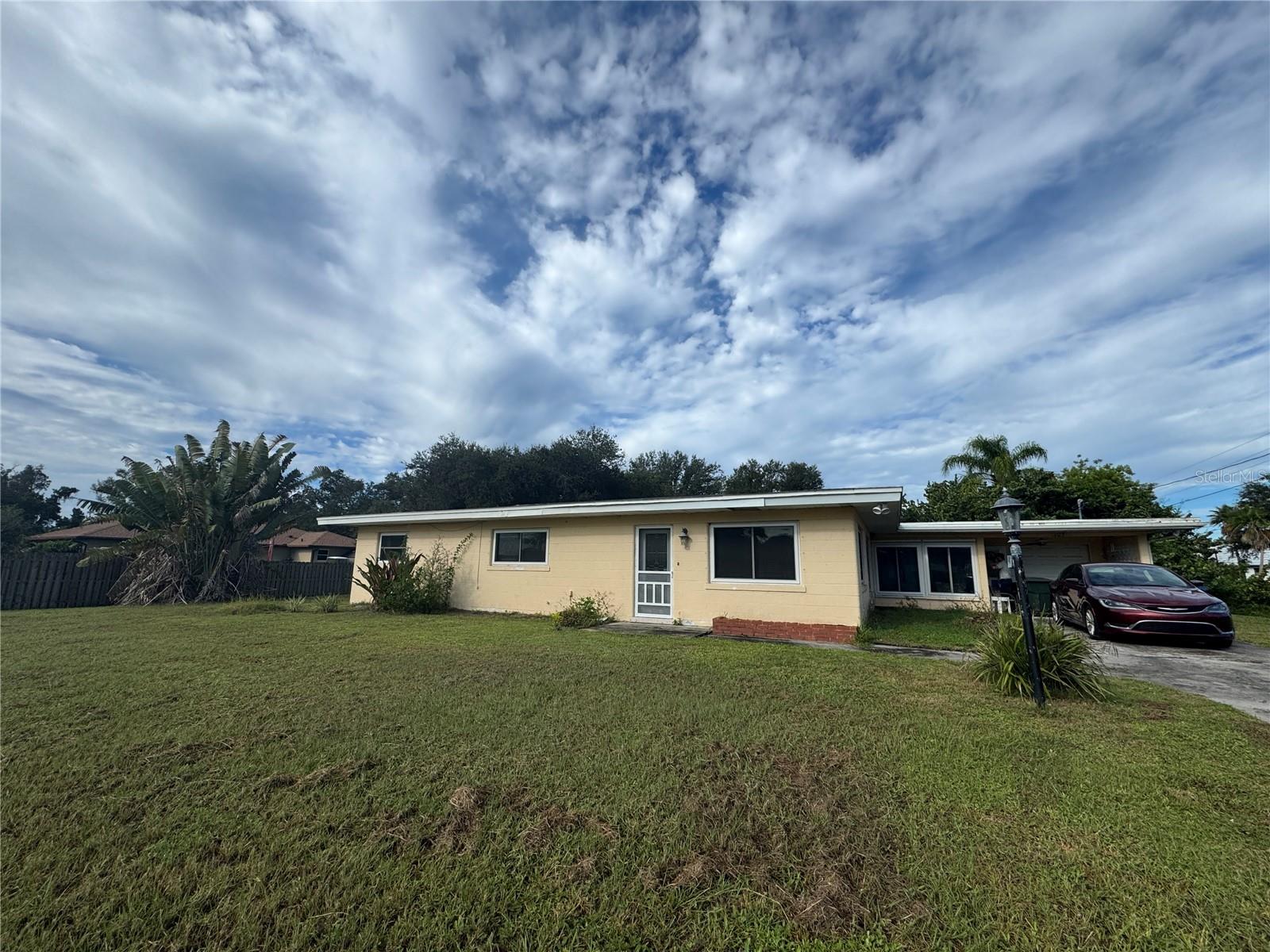 1205 Sunset Ave — photo