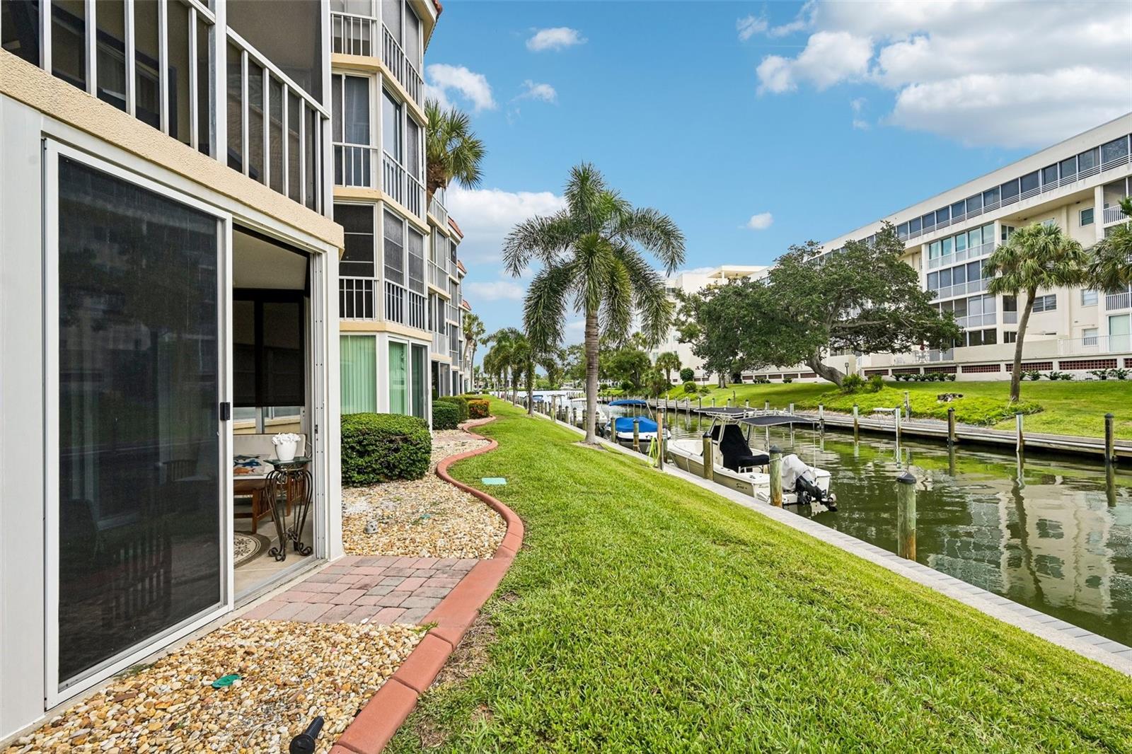 1300 N Portofino Dr #105 — photo