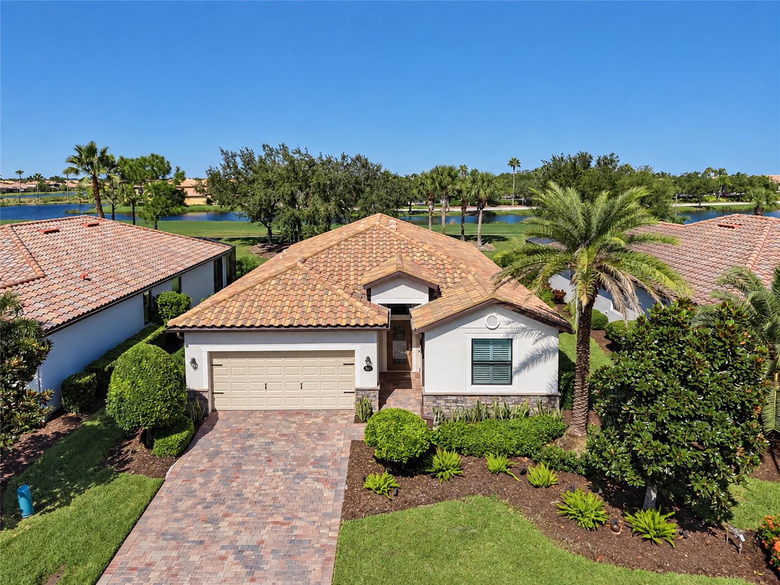 7027 Quiet Creek Dr — photo