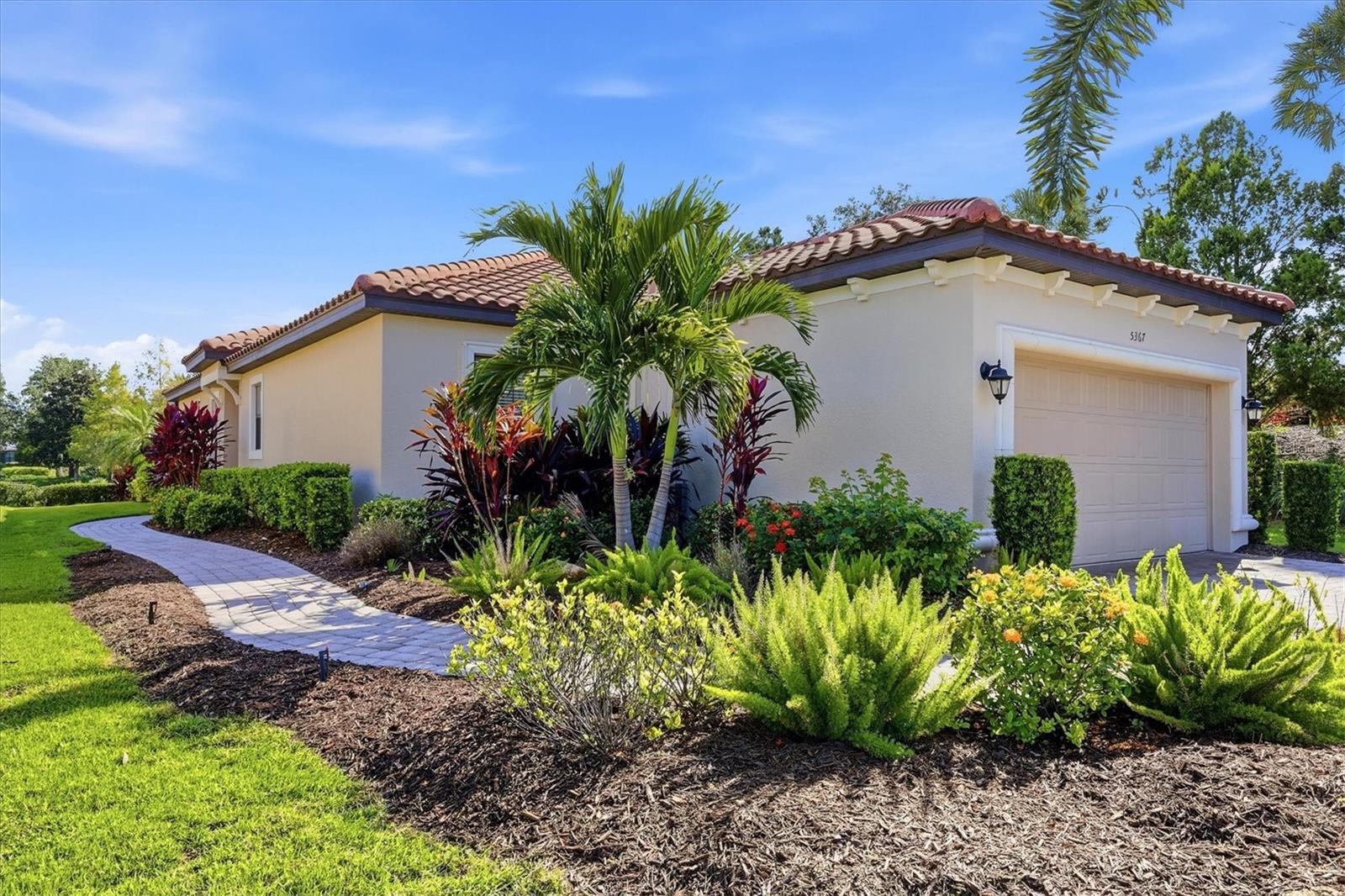 5367 Vaccaro Ct — photo