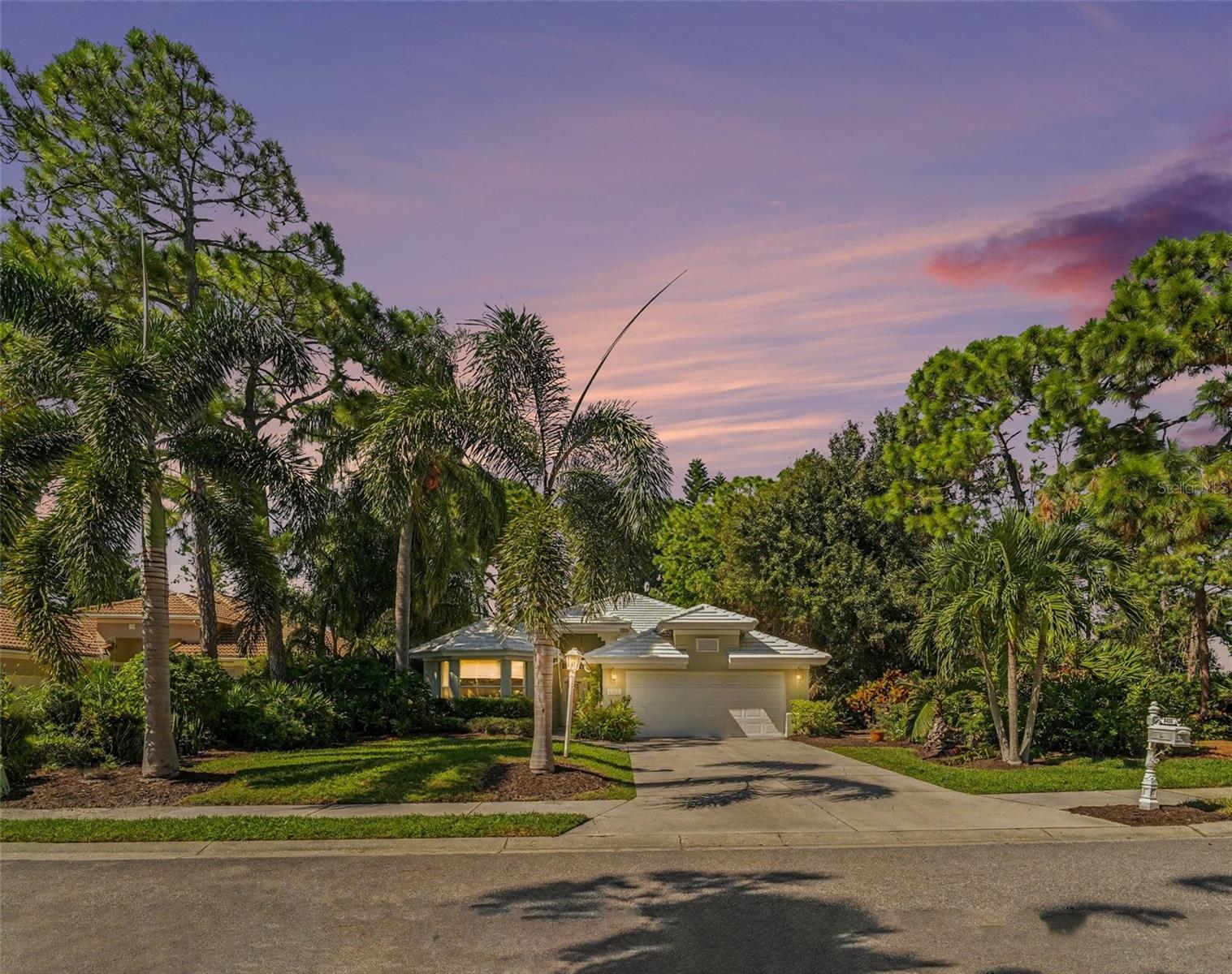 6435 Berkshire Pl — photo