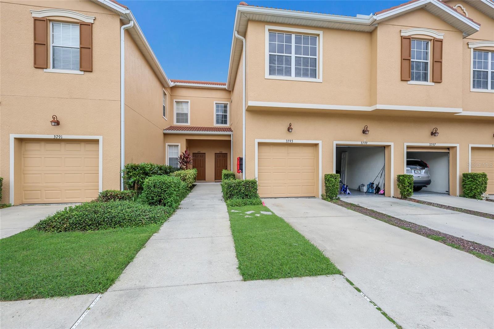 3793 Parkridge Cir #3-105 — photo