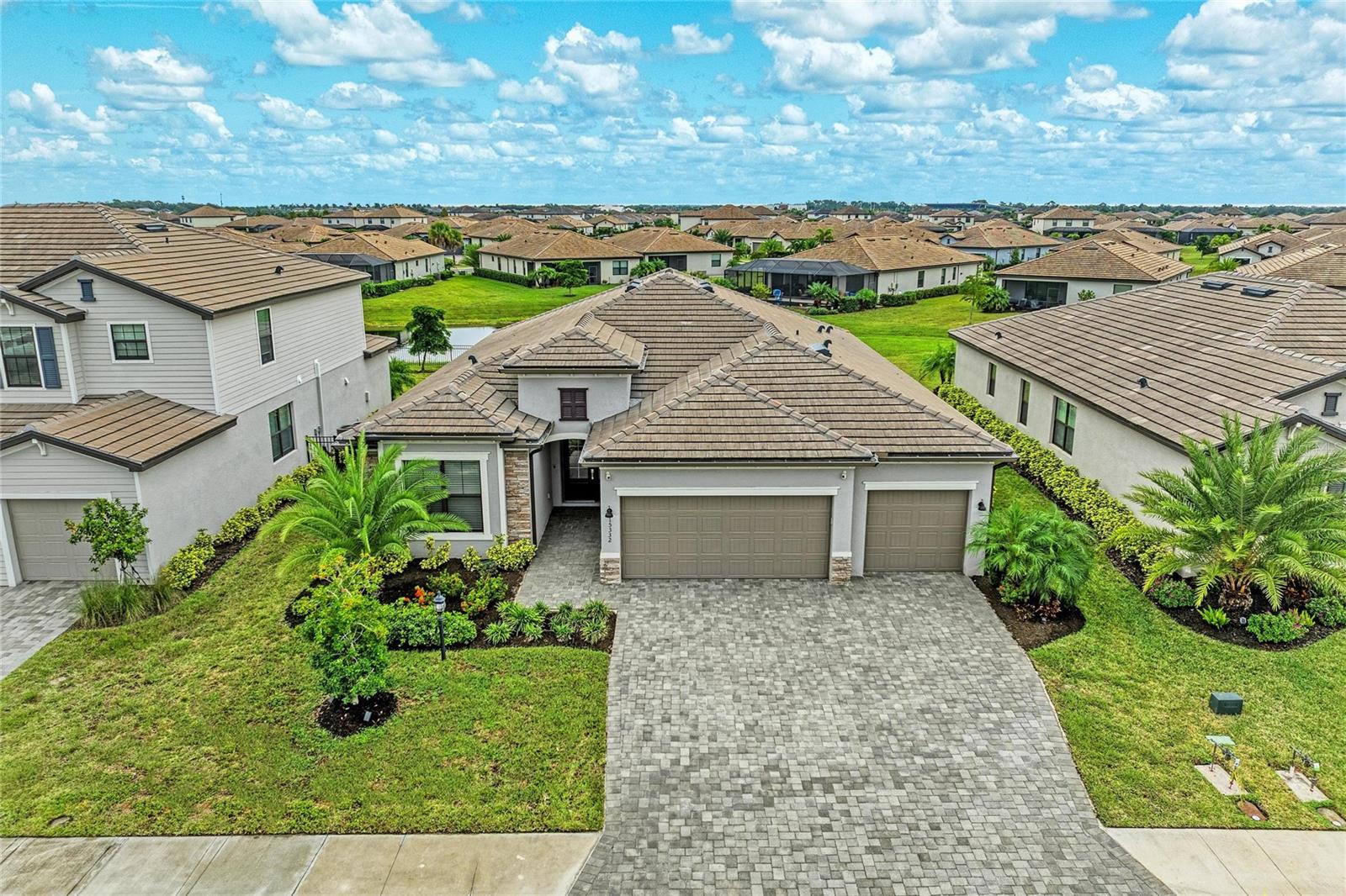 15332 Serene Shores Loop — photo