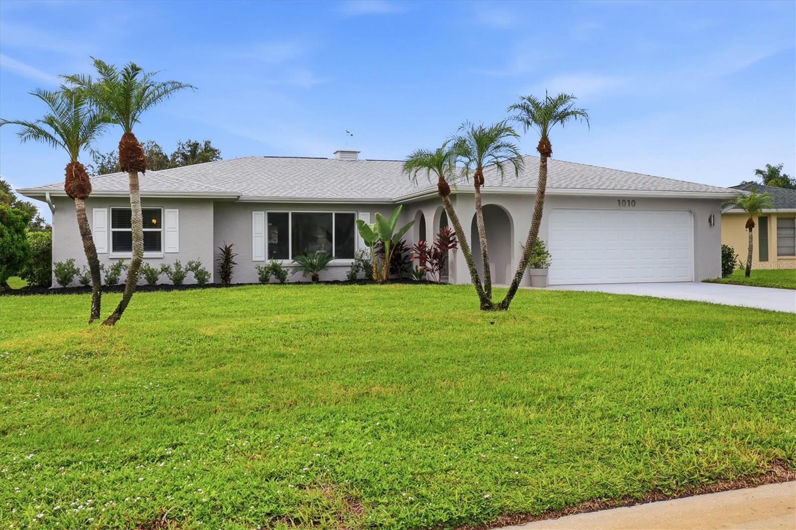 1010 Malibu Ct — photo