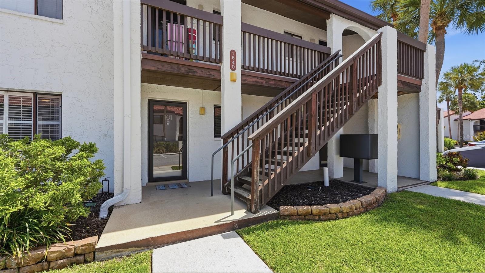 1640 Stickney Point Rd #40-101 — photo