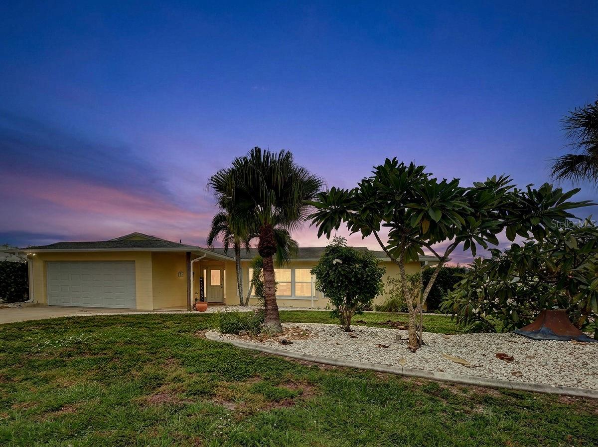 612 Glen Oak Rd — photo