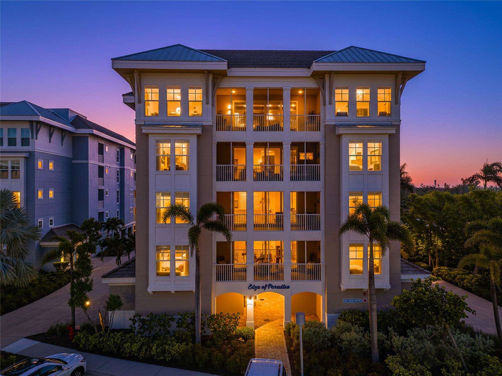 395 Aruba Cir #203 — photo