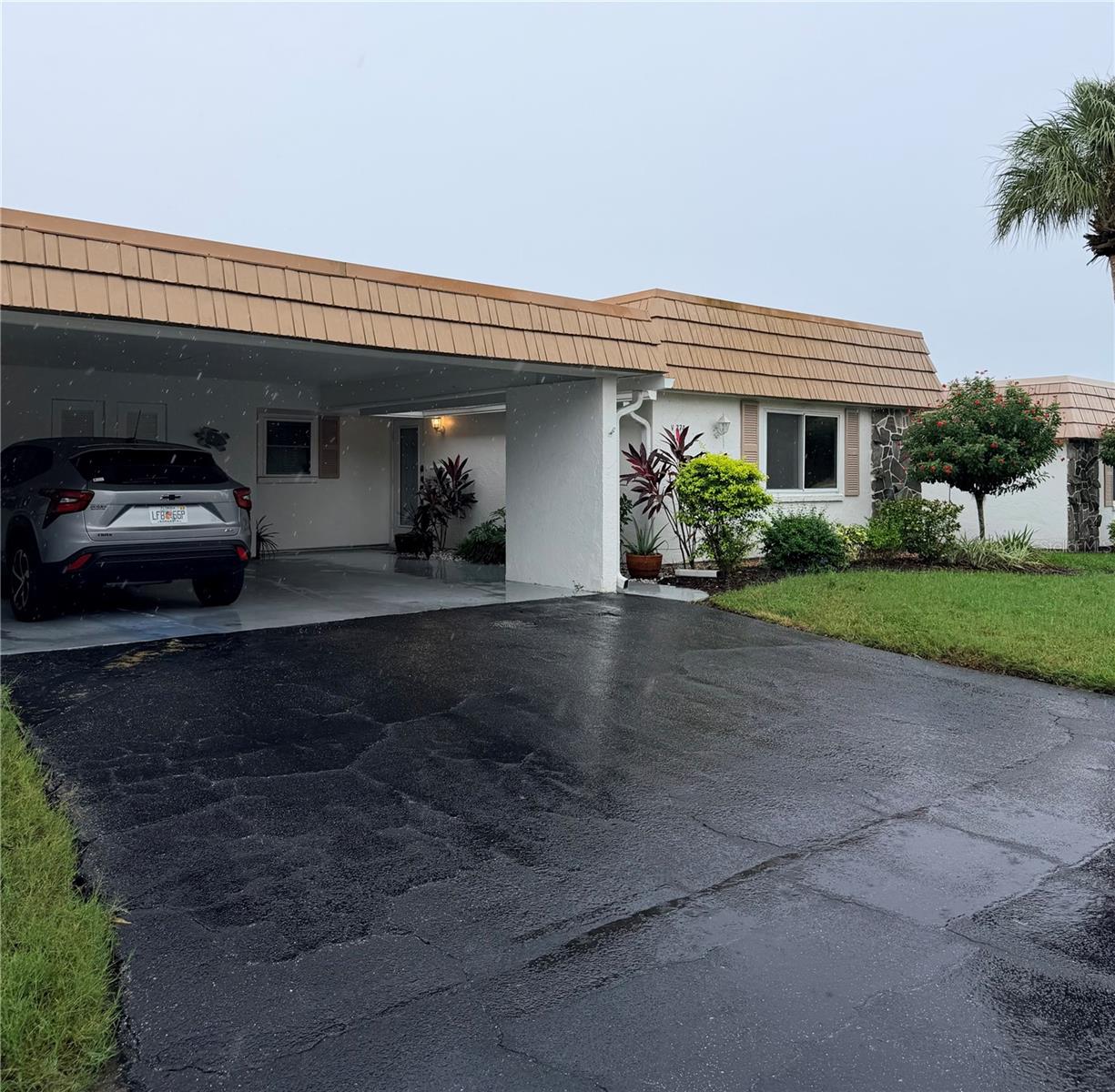 2320 Aquabluff Pl #V274 — photo