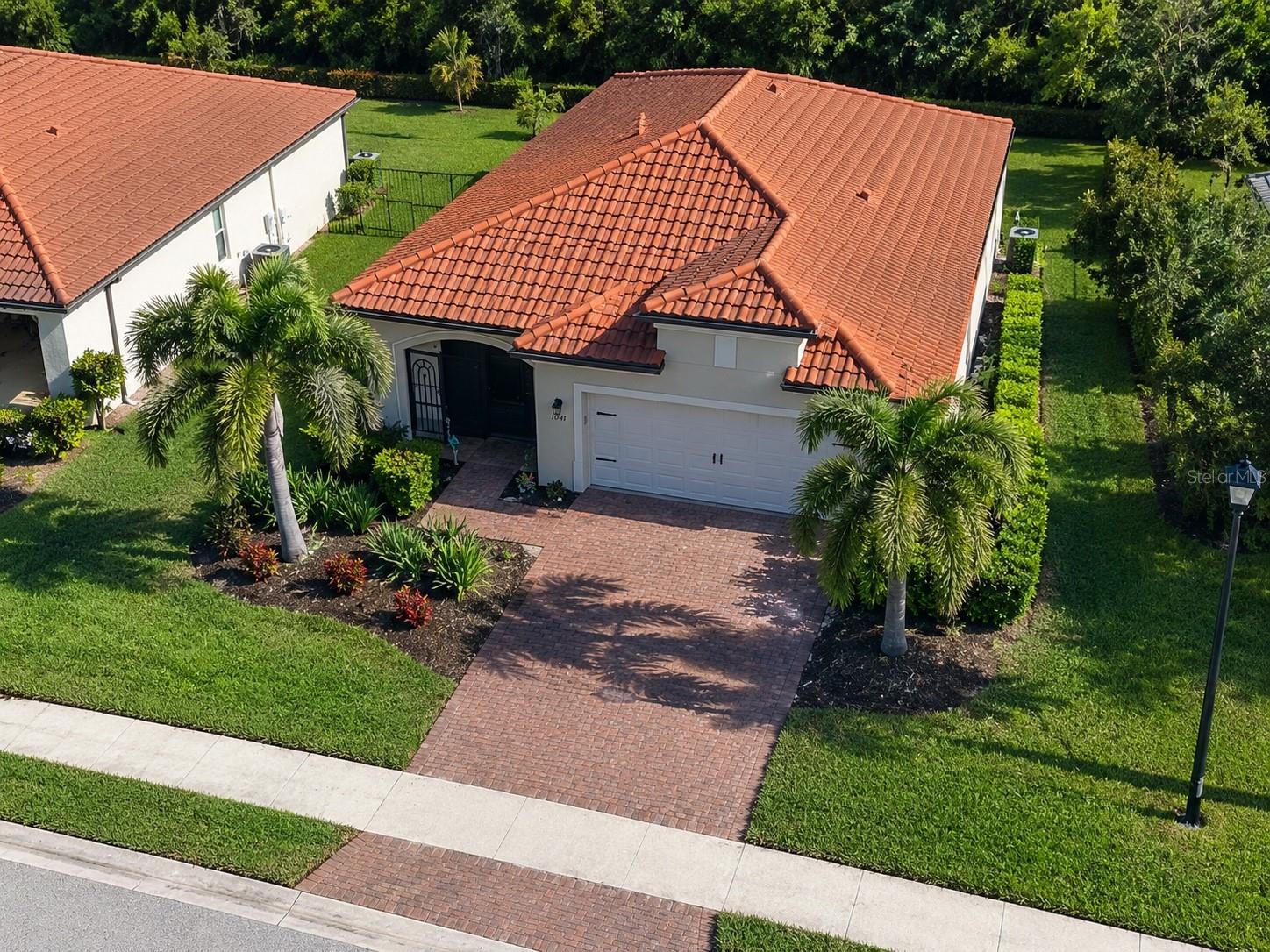 10141 Fiddlewood Dr — photo