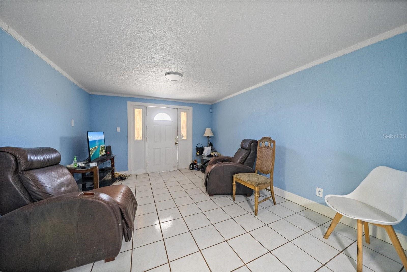 2922 Sample Loop, Tampa, FL 33619 — photo 3