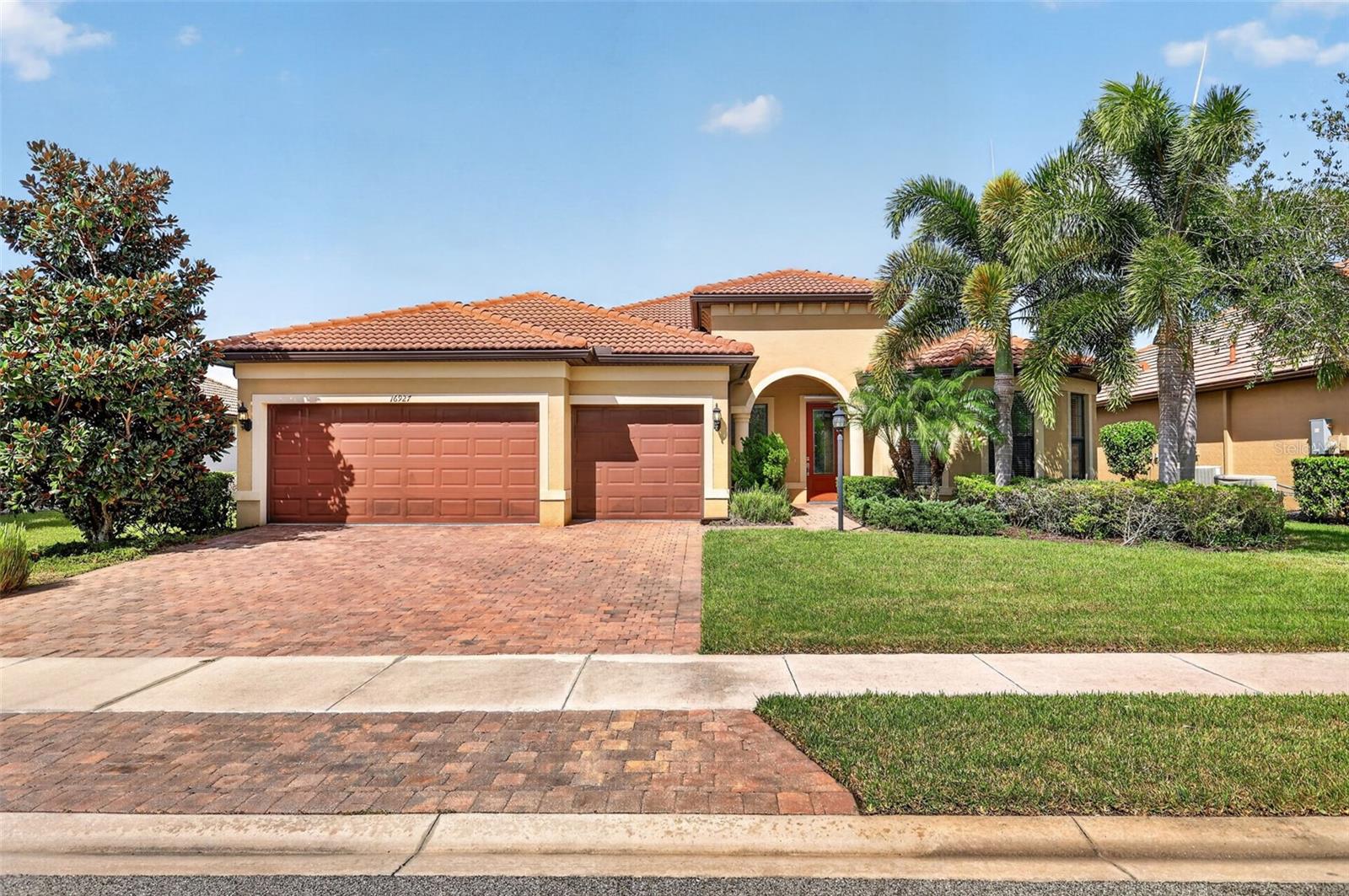 16927 Winthrop Pl — photo