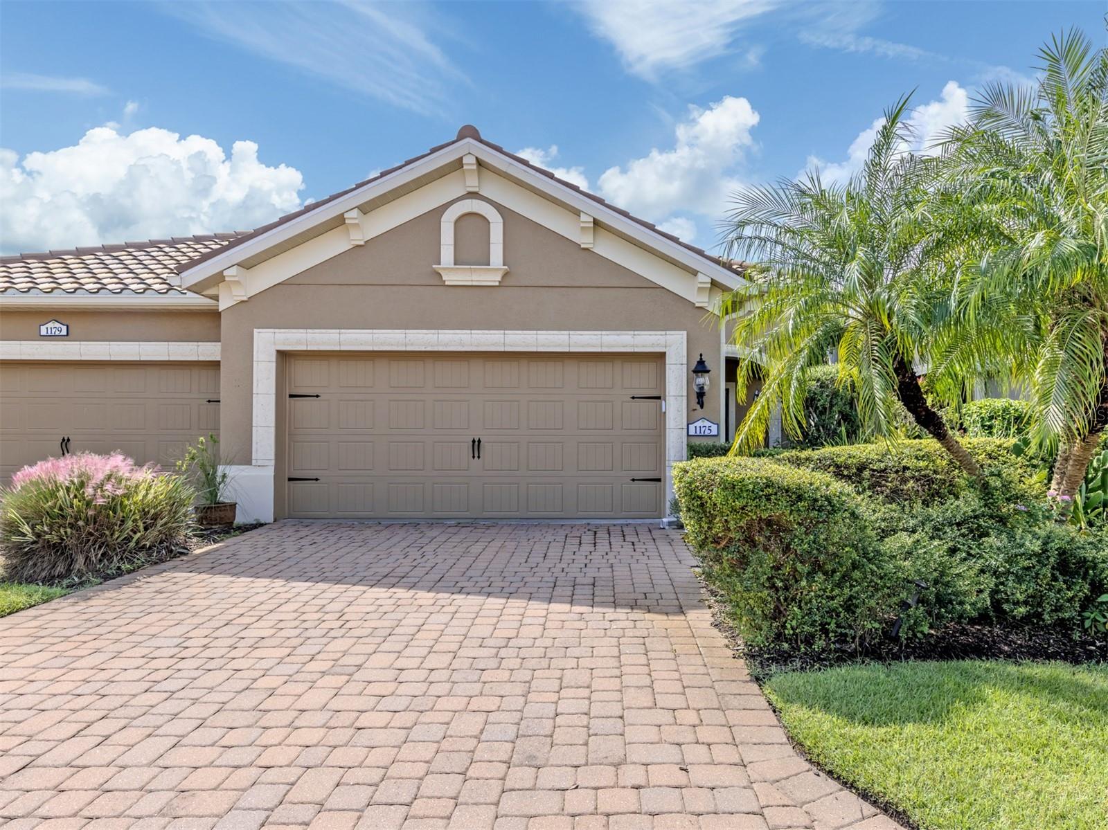 1175 Collier Pl — photo
