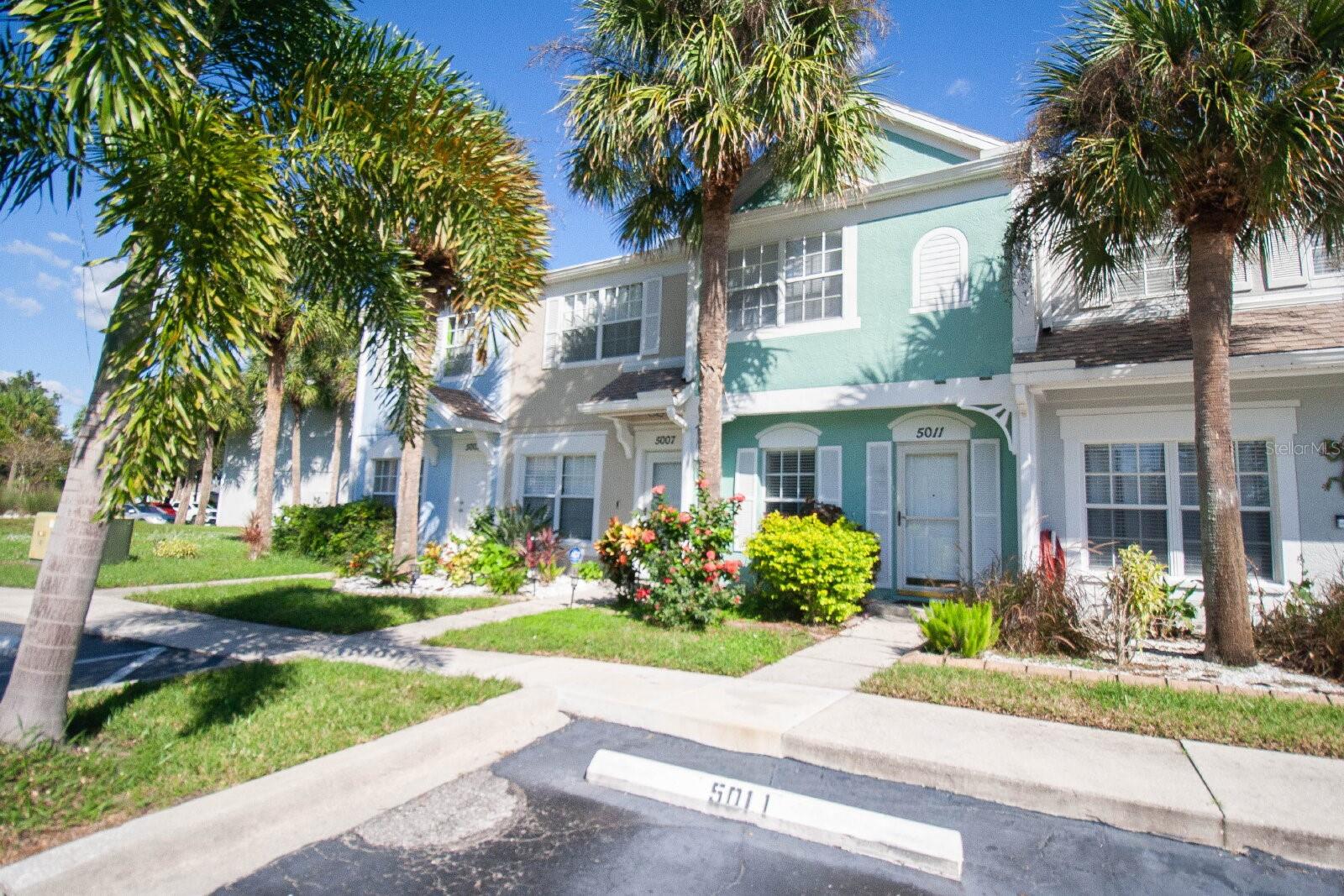 5011 Misty Canal Pl — photo