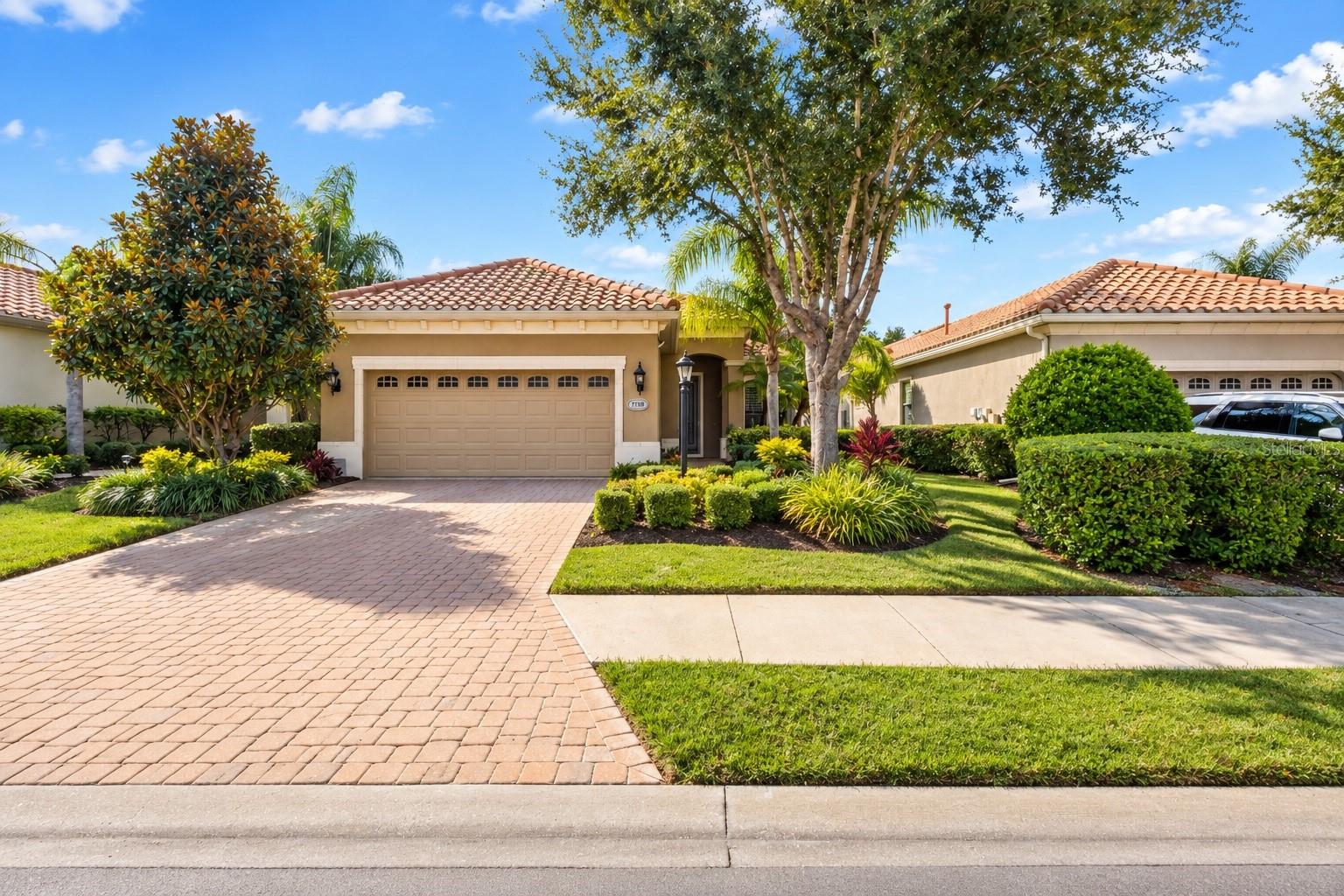 7138 Westhill Ct — photo