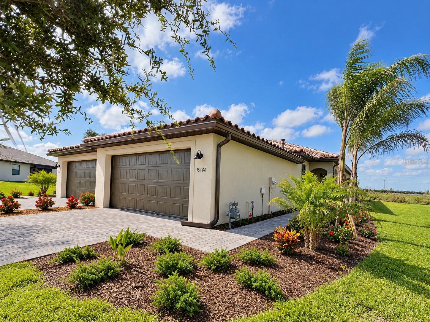 15406 Sunny Day Dr — photo