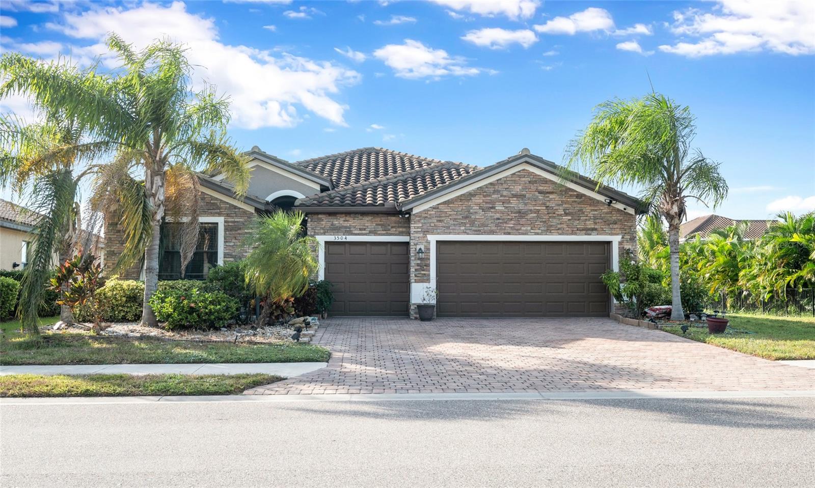 3504 Savanna Palms Ct — photo