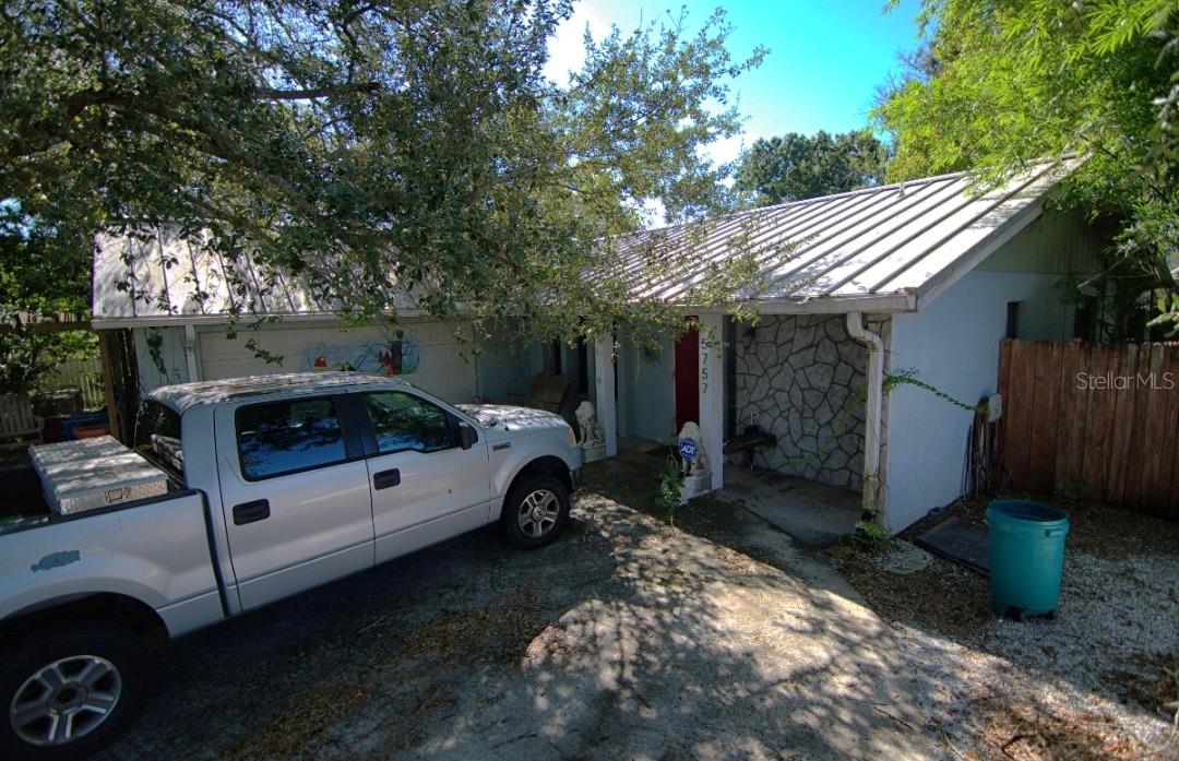 5757 Whistlewood Cir — photo