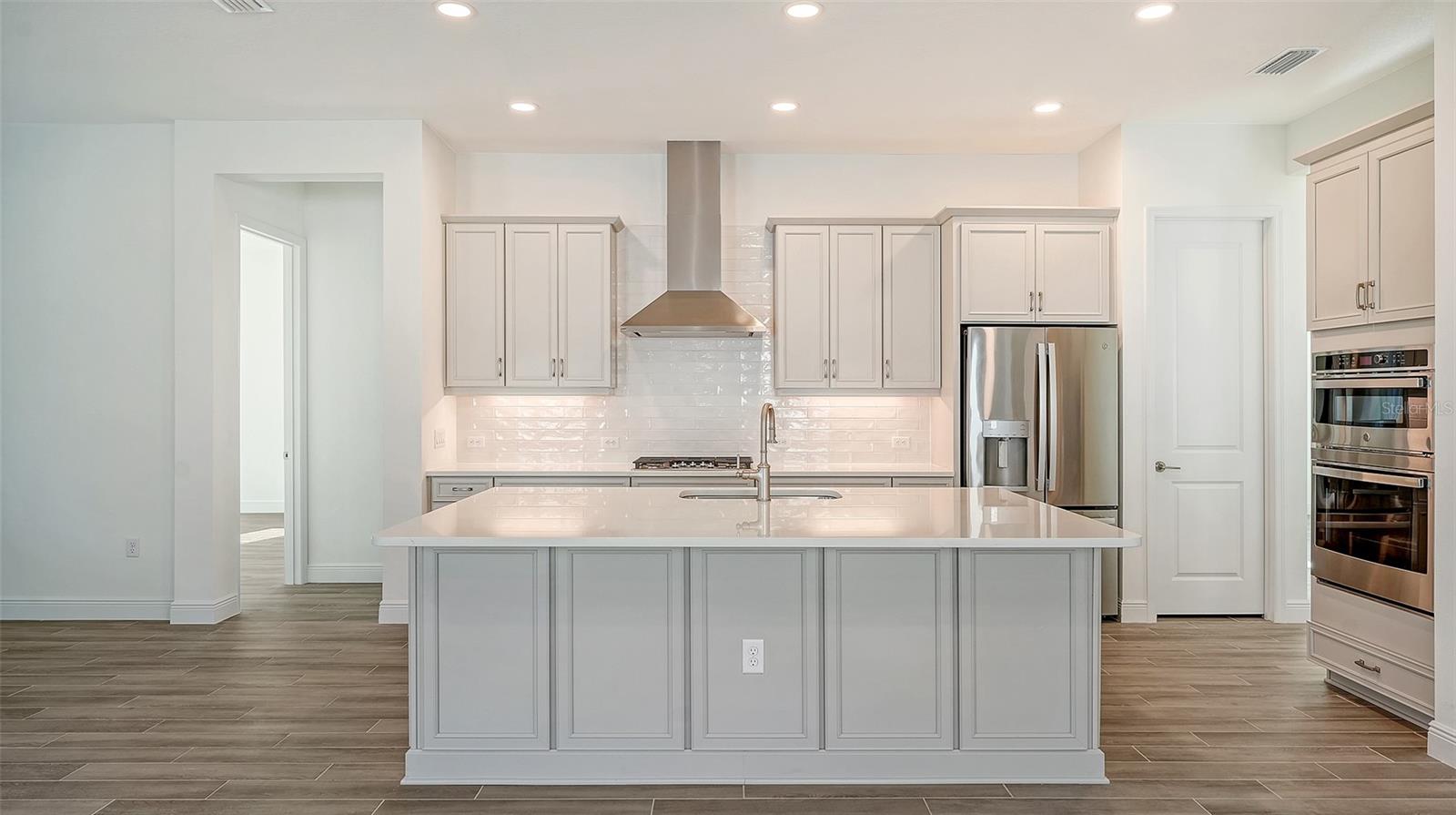 13916 Painted Loop, Parrish, FL 34219 — photo 2