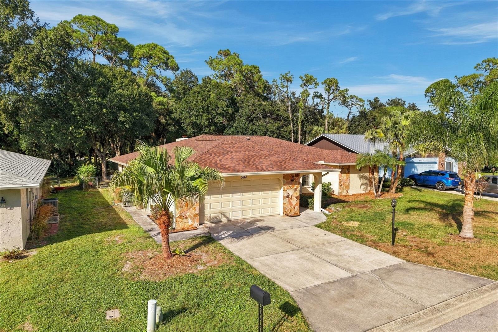 5561 Briar Creek Way — photo
