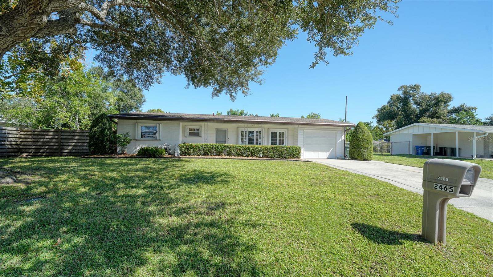 2465 Hibiscus St — photo