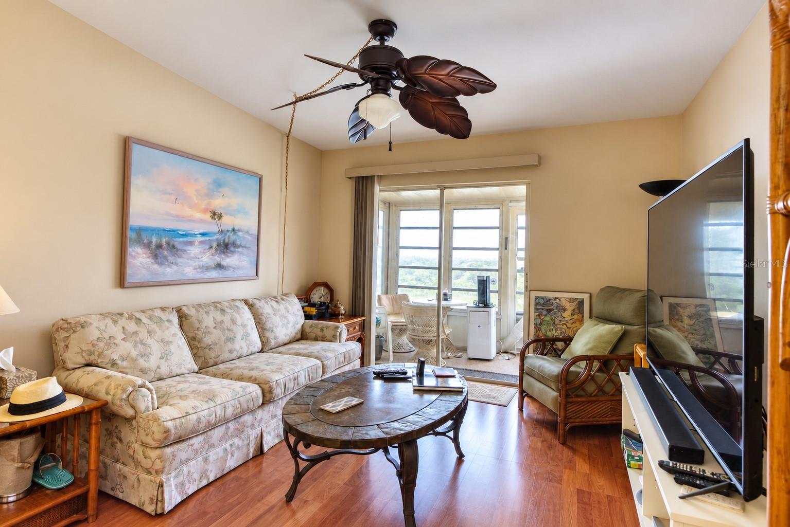 2013 Sunset Drive #E2, Bradenton, FL 34207 — photo 2