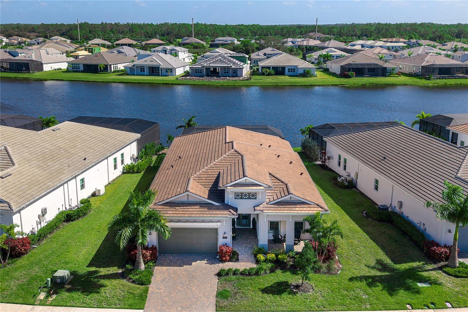 7979 Redonda Loop, Lakewood Ranch, FL 34202 — photo 2