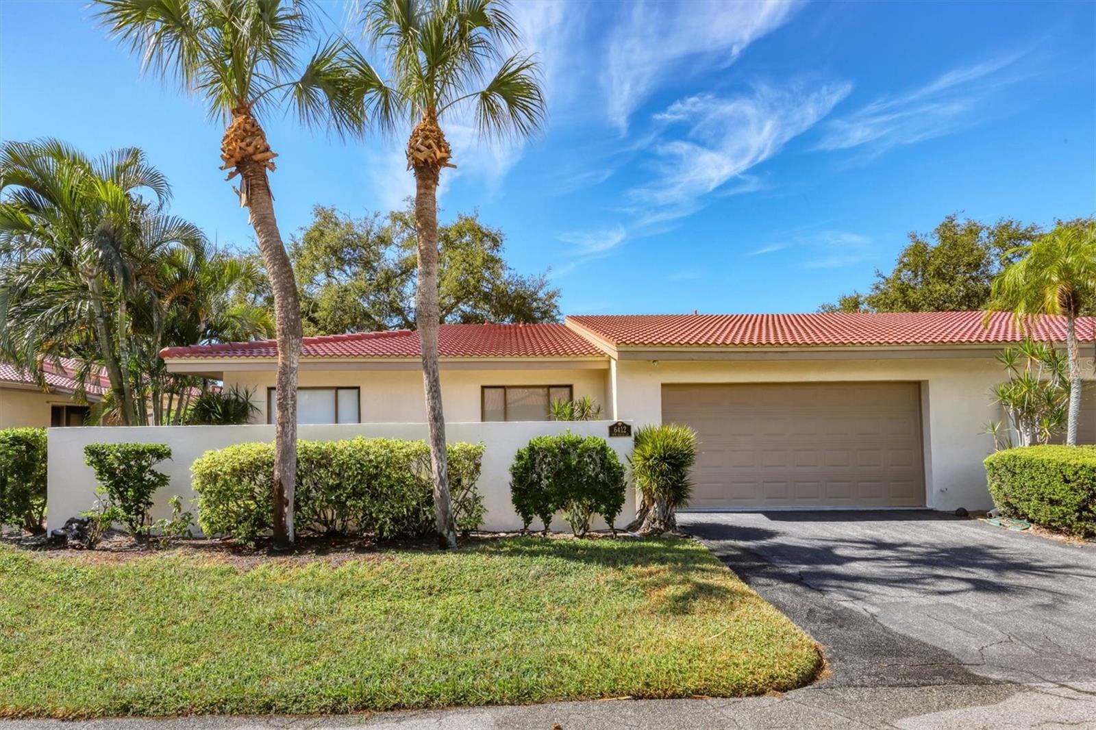 6412 Sun Eagle Ln — photo