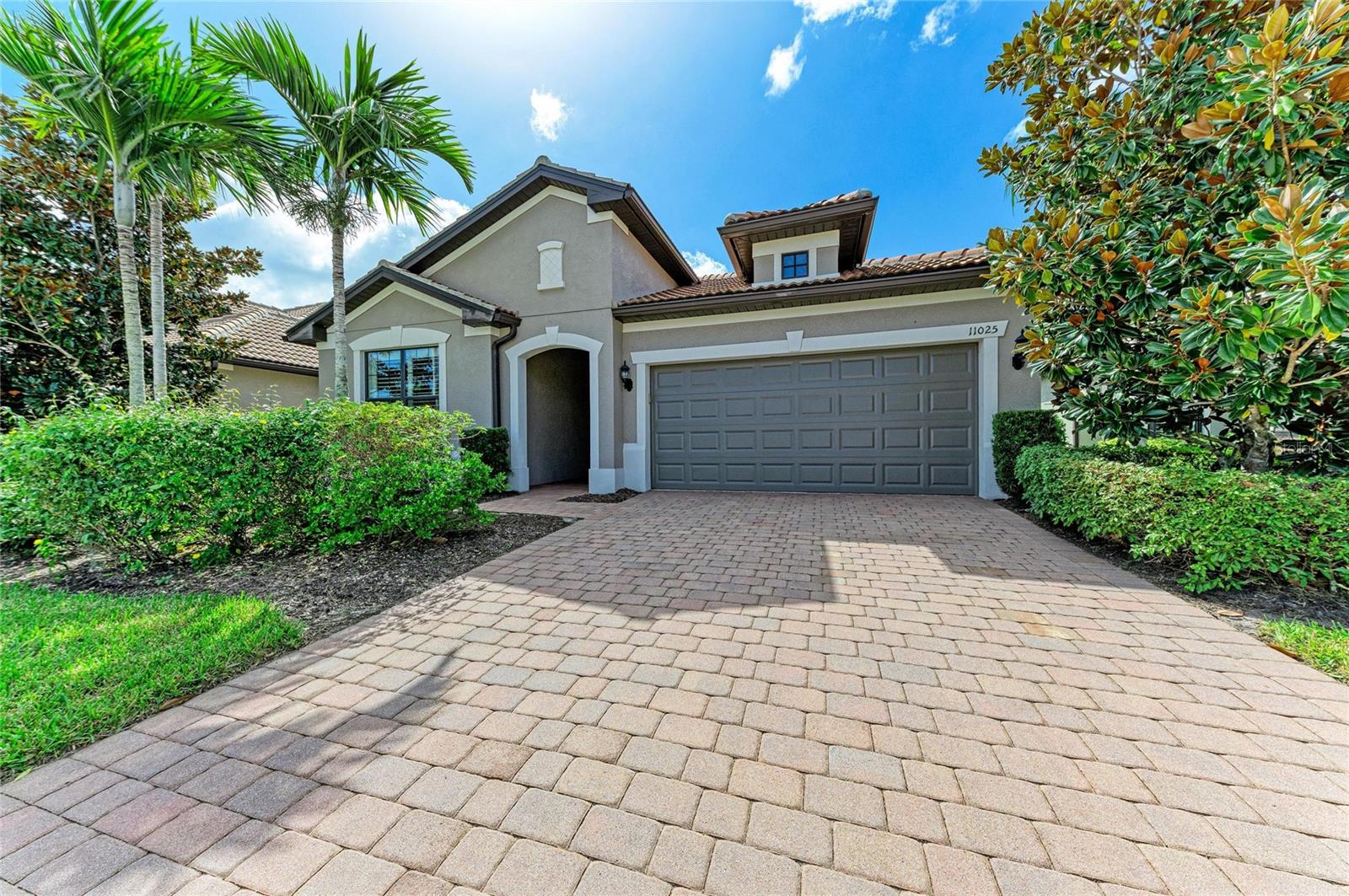 11025 Sandhill Preserve Dr — photo