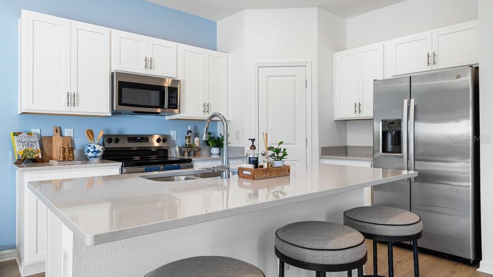 10801 Eclipse Street, Sarasota, FL 34241 — photo 2