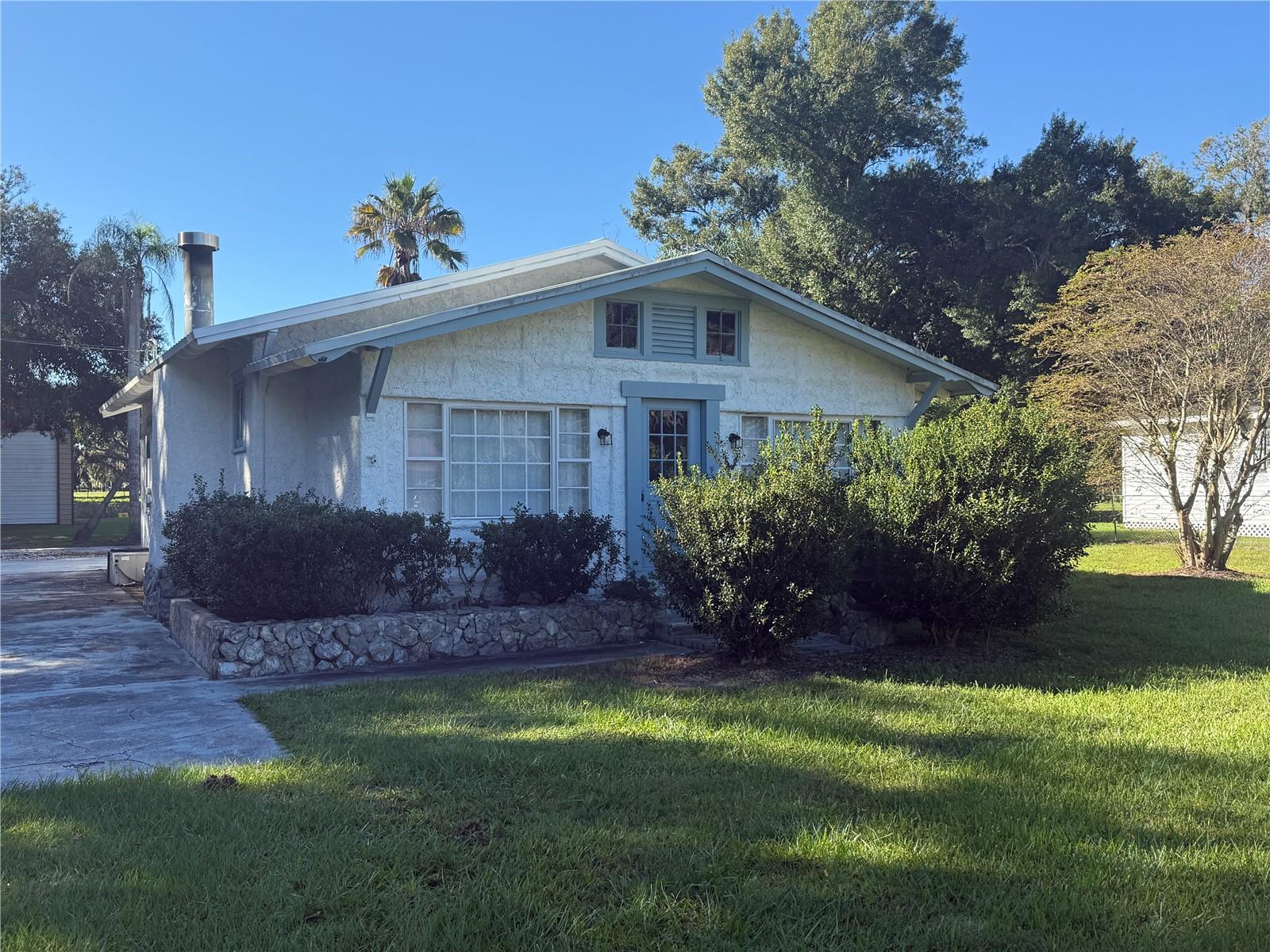 7619 Chase Rd — photo