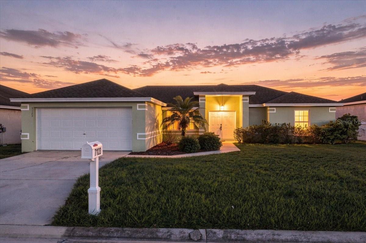 7123 Summit Dr — photo