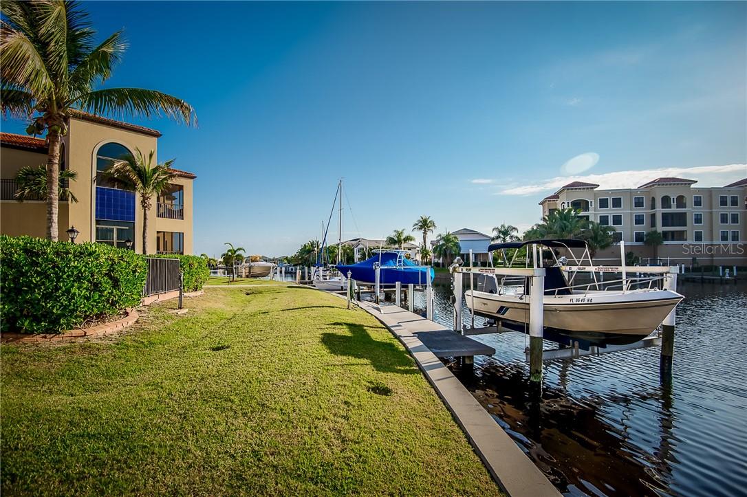 3334 Purple Martin Dr #211 — photo