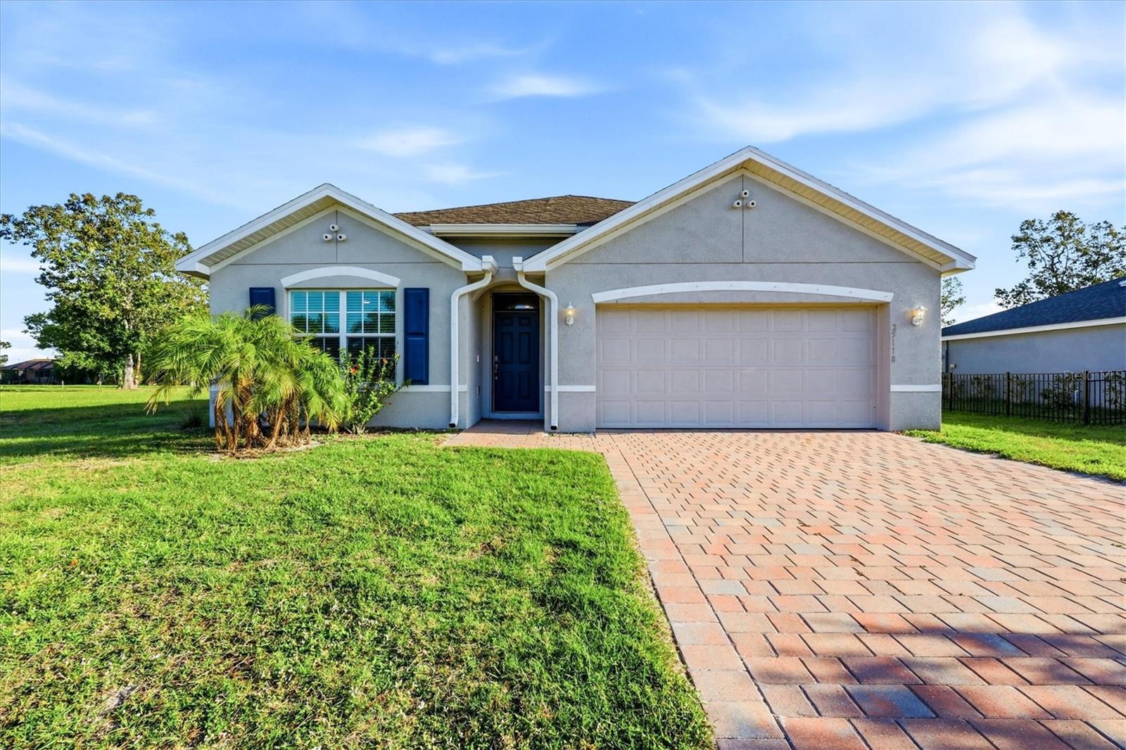 25118 Doredo Dr — photo