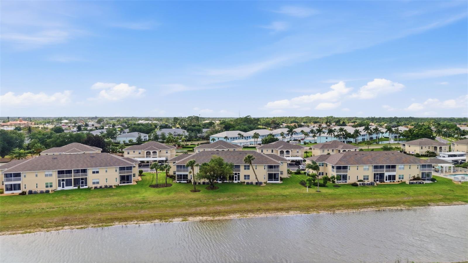 5800 Sabal Trace Dr #401 — photo