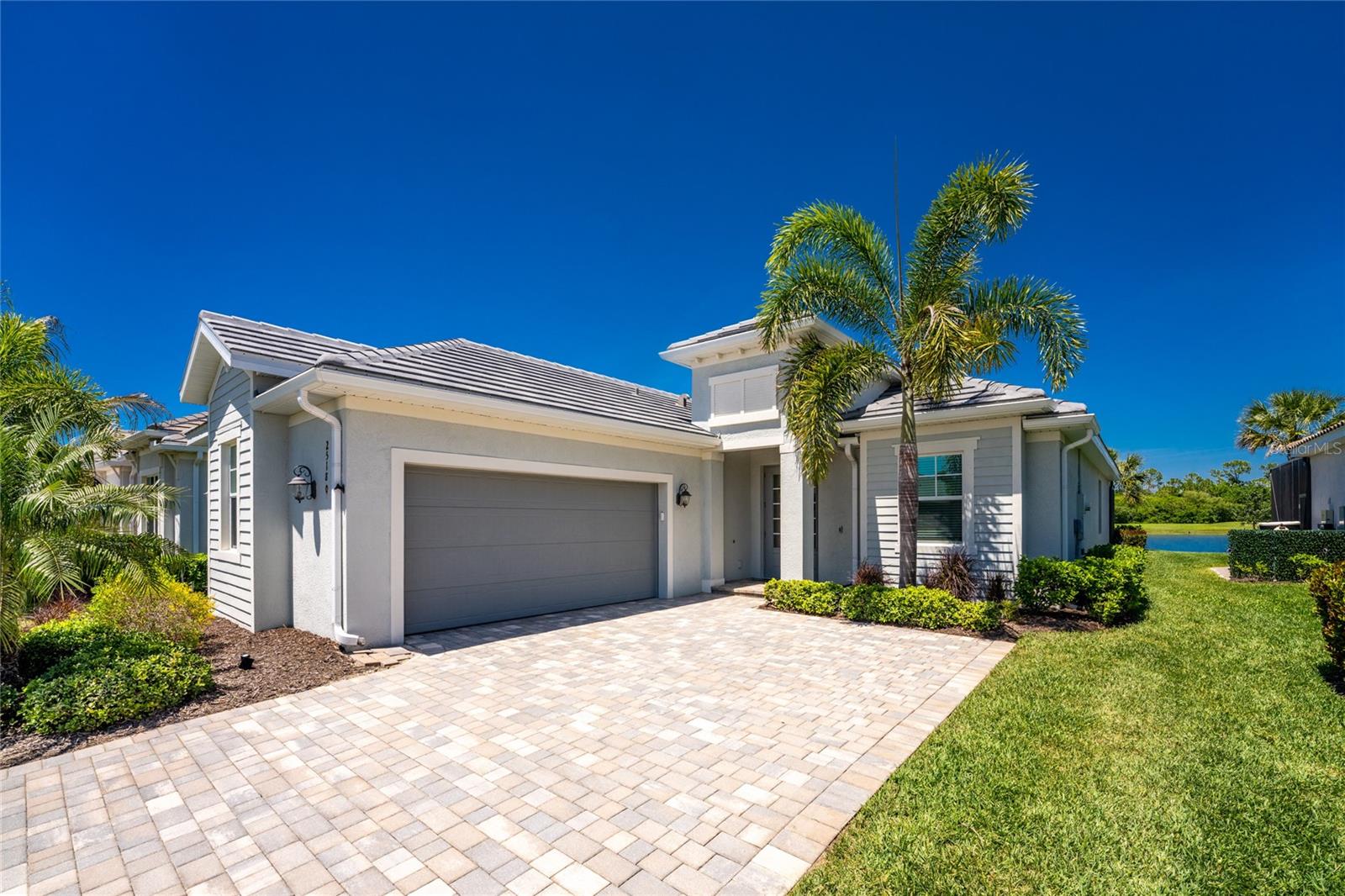 25180 Longmeadow Dr — photo