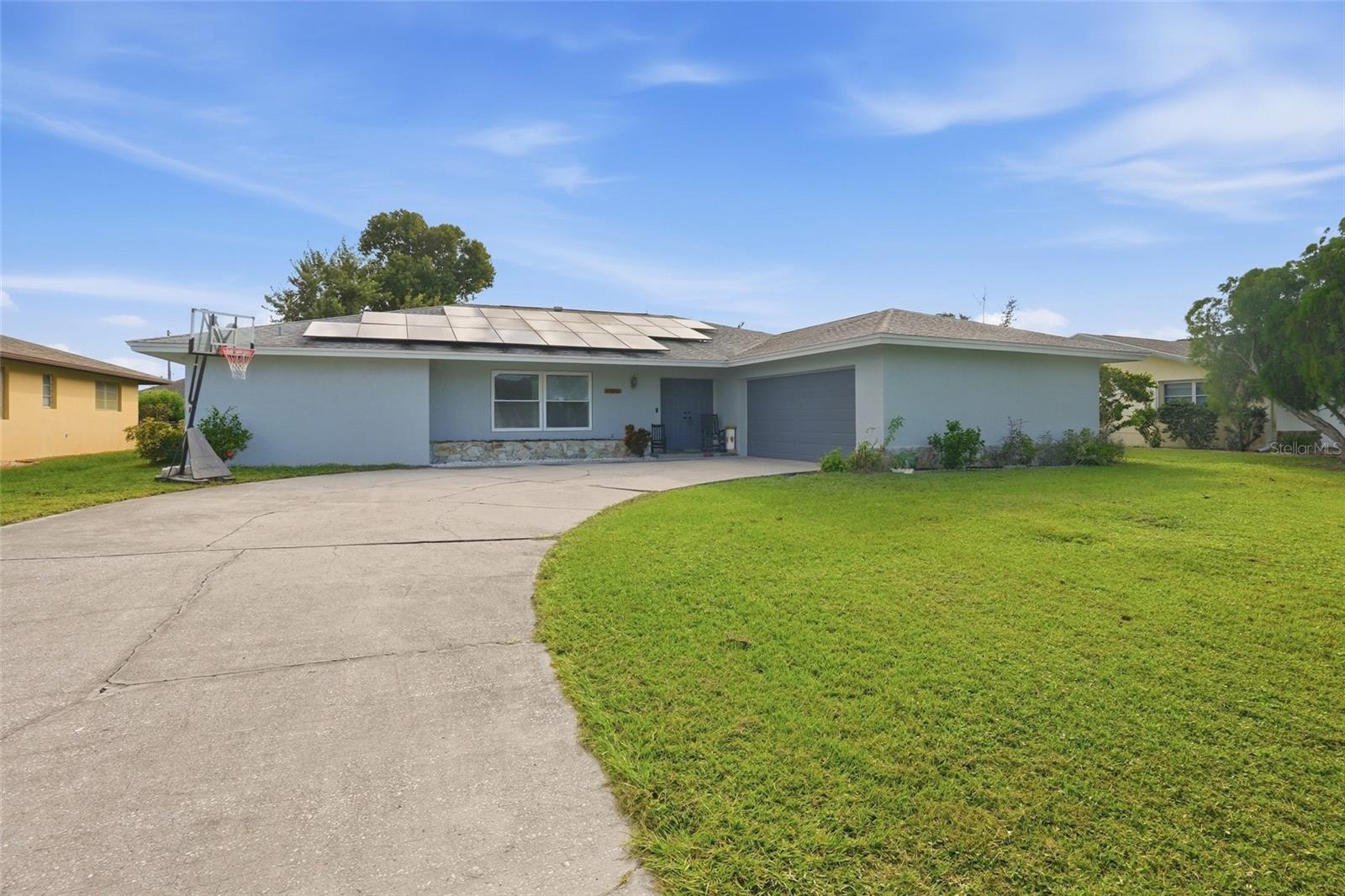 2364 Malaya Ct — photo