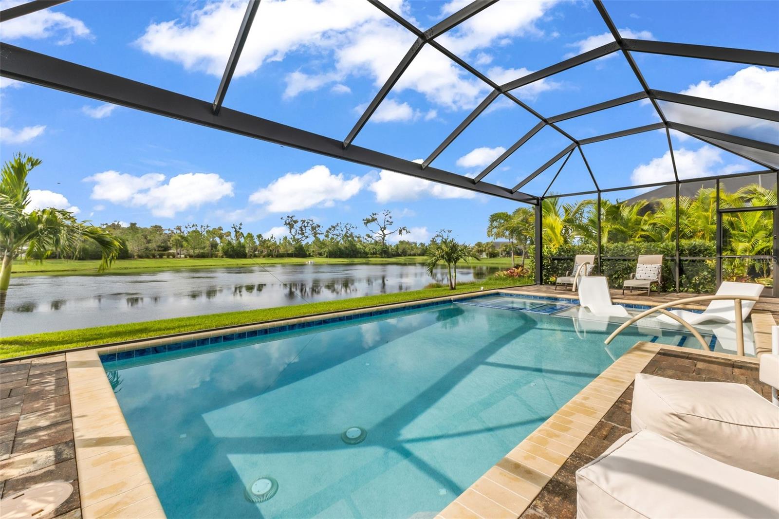 10703 Falling Leaf Court, Parrish, FL 34219