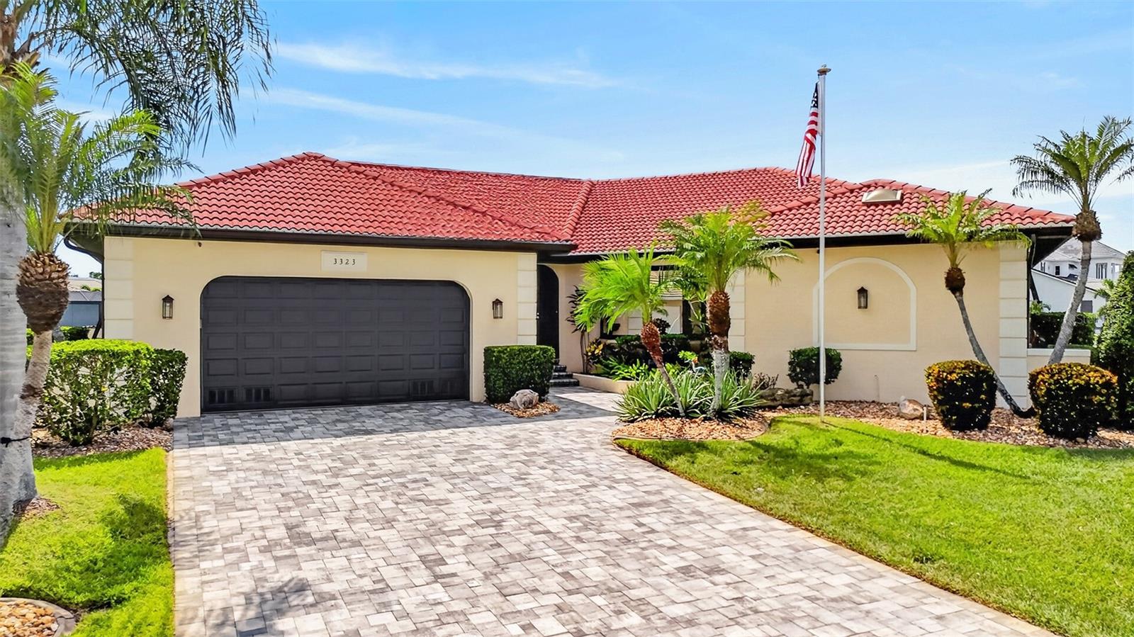 3323 Dominica Ct — photo