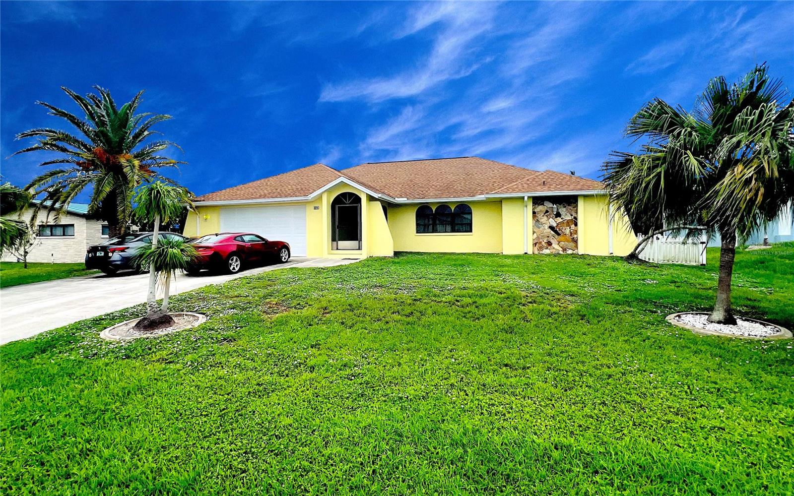 3370 Dover Dr — photo