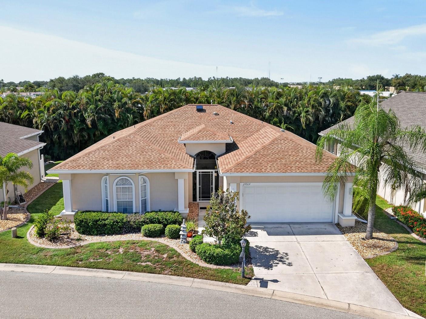 24504 Buckingham Way — photo